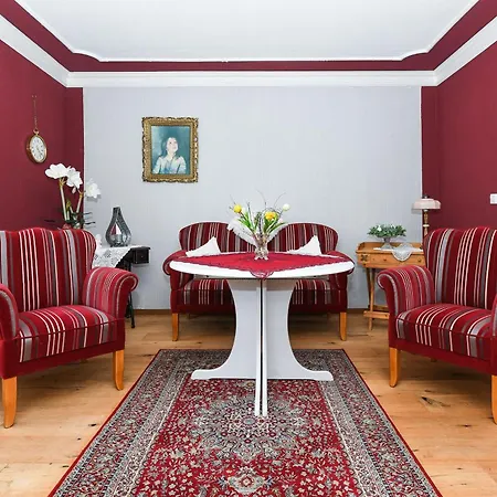 Im Haus Hafenjuwel In Apartment Neuharlingersiel
