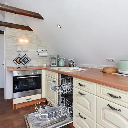 Im Haus Hafenjuwel In Apartment Neuharlingersiel