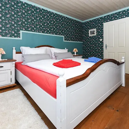 Apartment Im Haus Hafenjuwel In Neuharlingersiel